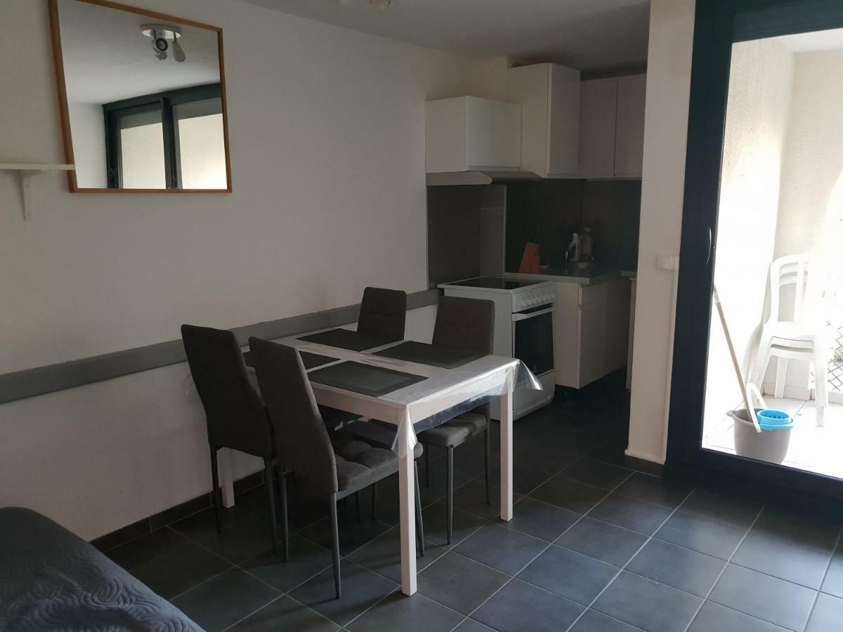 Logis 194 Apartment กรุยซ็อง ภายนอก รูปภาพ